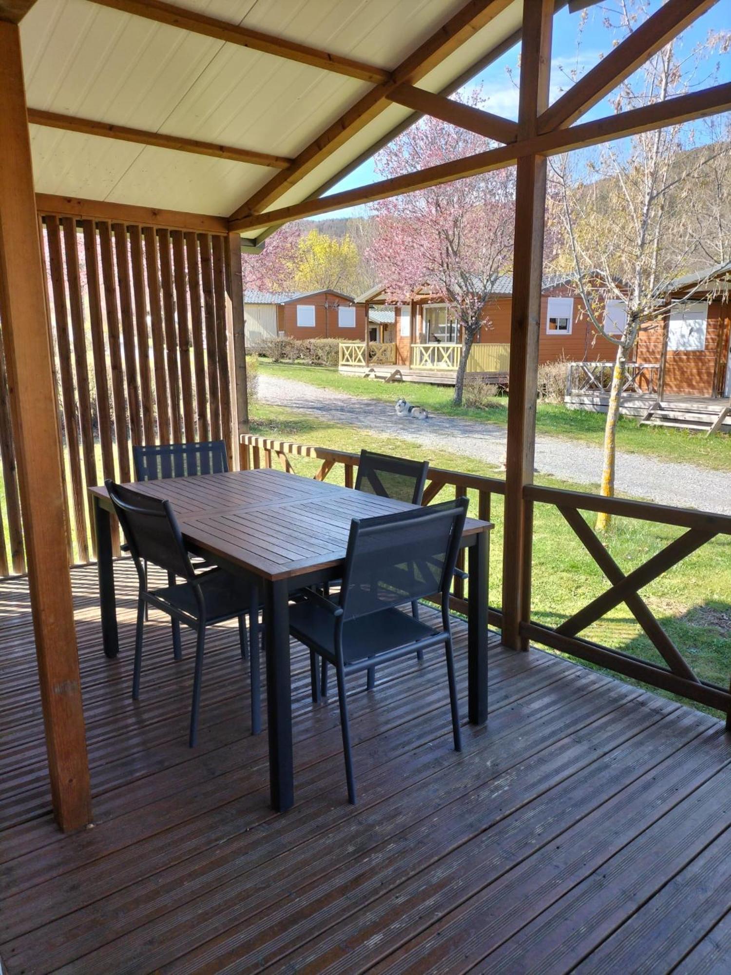 Village De Chalets Et Camping La Pierre De L'Aigle La Breole Room photo